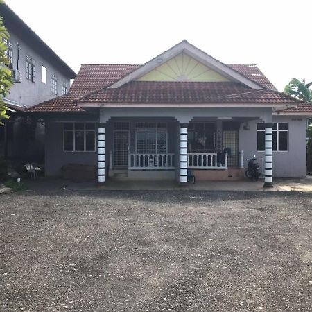 Cozy Homestay Che Yang Kuala Terengganu Zewnętrze zdjęcie