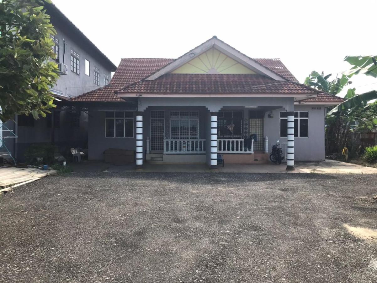 Cozy Homestay Che Yang Kuala Terengganu Zewnętrze zdjęcie